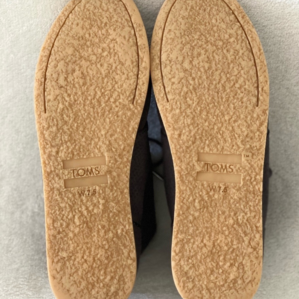 TOMS Mateo ankle booties size 7.5 - Picture 5 of 6